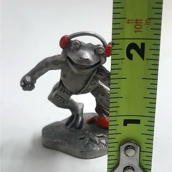 Hudson Fine Pewter Dancing Frog with Headphones Figurine #3427 From 1984 - Picture 7 of 8